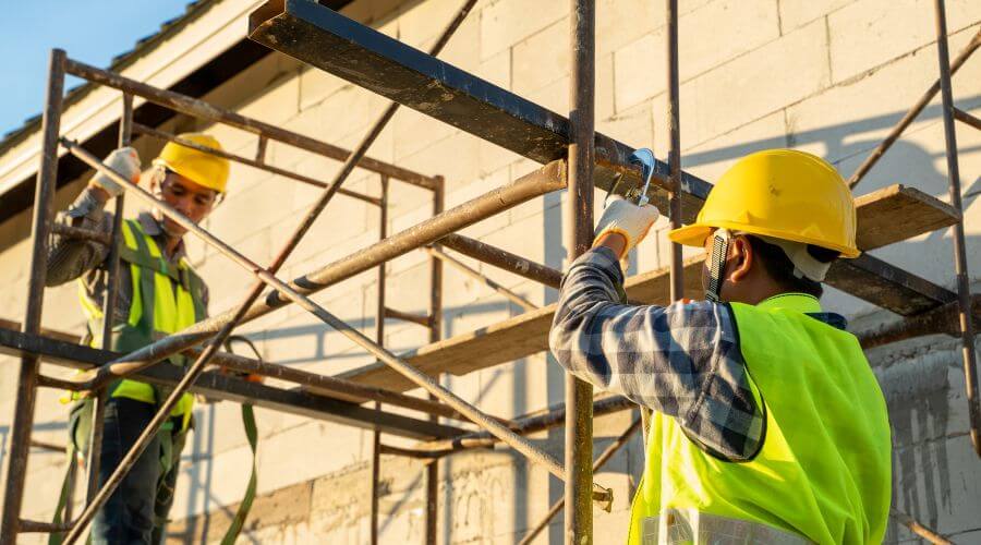 Professional gutter cleaning in McCrory, AR